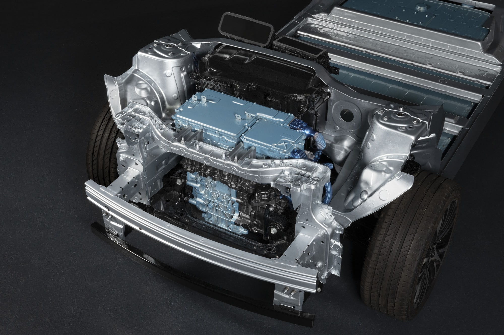 Learn all about electric vehicle maintenance to expand knowledge